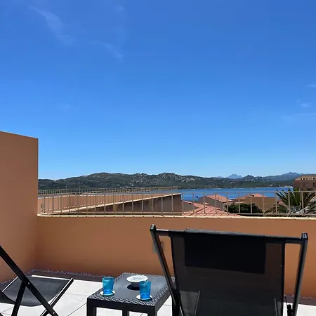 La Terrasse - Appartamento L'Orso, Terazzo Vista Mare La Maddalena  Exterior foto